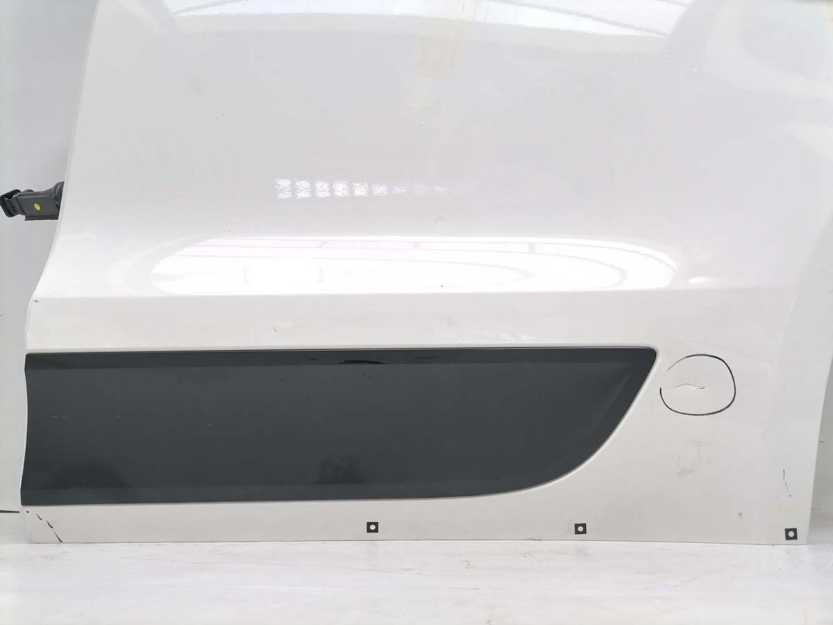 Porsche Macan original T&uuml;r hinten links Rohbau mehrere kleine Besch&auml;digungen Bj.2015